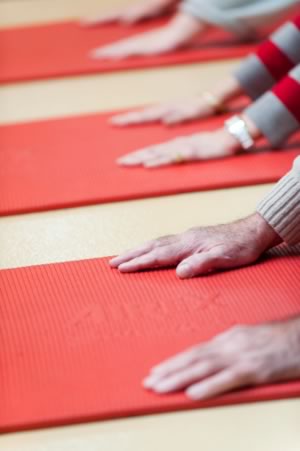 Exercicis pràctics d'estiraments per a les persones amb esclerosi múltiple
