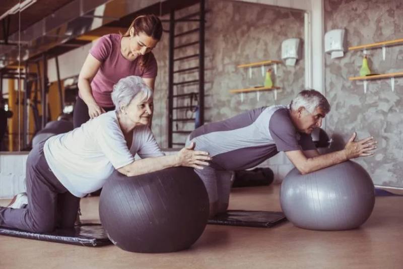 El Pilates ajuda a caminar millor a les persones amb esclerosi múltiple