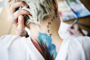 Tatuatges i esclerosi múltiple: hi ha relació?